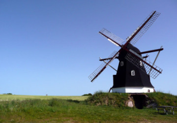Rep. Tim Burchett Tilts Against the Congressional Stock Trading Windmill