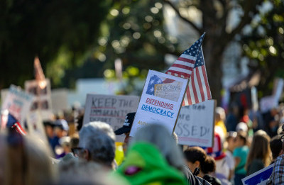 Democrats Have a Campaign. Where Is Their Governing Coalition?