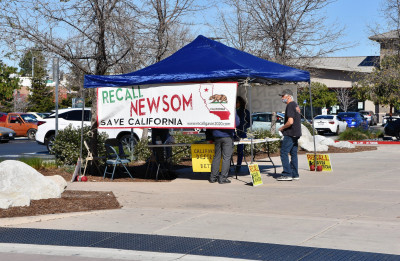 Facing a Tough Recall, Newsom Doesn’t Dare Close California