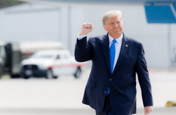 Twitter and Facebook Just Accidentally Helped Trump