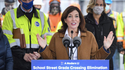 Kathy Hochul Gives a Masterclass on Responding in the #MeToo Era