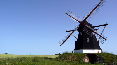 Rep. Tim Burchett Tilts Against the Congressional Stock Trading Windmill